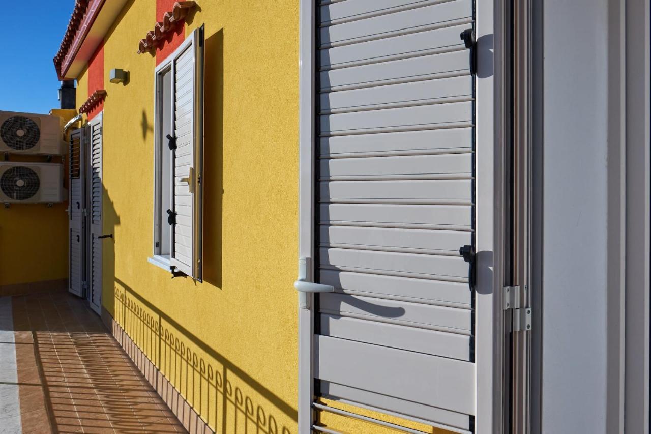 Bouganville House - Casa Vacanze Triparni Exterior foto